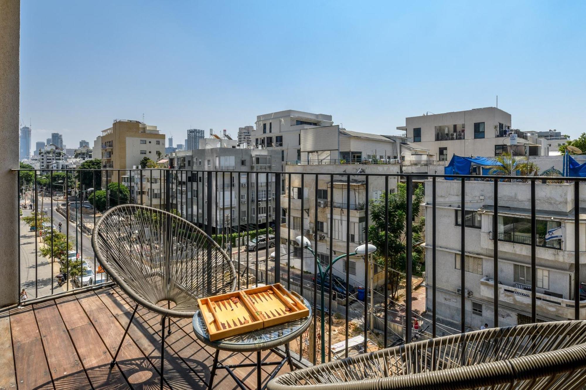 Apartamento Luxury 2bdrm Balcony & Parking Close To The